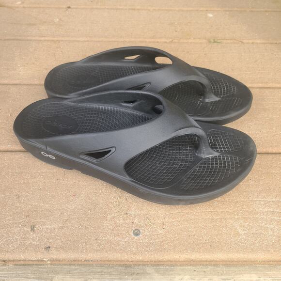 Oofos Ooriginal Unisex Recovery Sandals Flip Flops Classic Black‎ Men 9 Women 11 - Picture 5 of 8